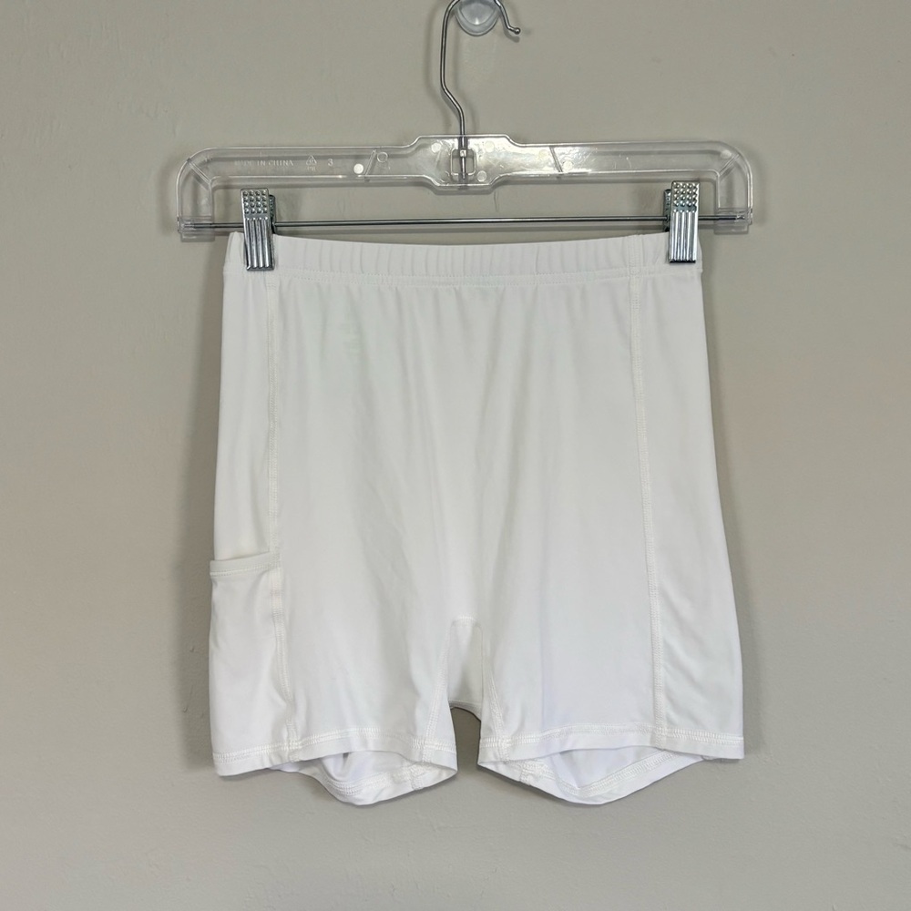 LILLY PULITZER Women’s White LUXLETIC Pull On Stretch Shorts 4” Inseam Size XXS